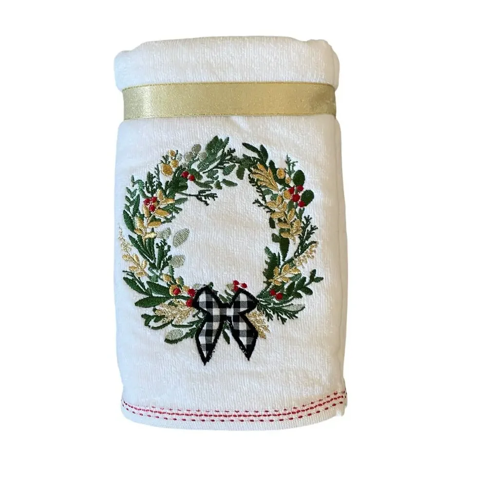 Papyrus Hand Towels Set of 2 Embroidered Christmas Holiday Wreath 16x28 NEW